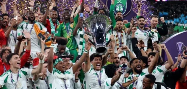 الأهلي السعودي يتوّج بلقب دوري أبطال آسيا محققًا إنجازًا تاريخيًا يبهر العالم