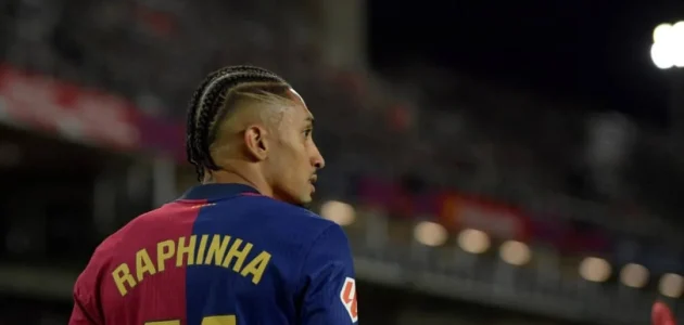 برشلونة يحتفل بتجديد عقد رافينيا مع تعزيز طموحات الفريق