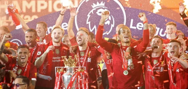 ليفربول يتوج بلقب الدوري الإنجليزي 2025
